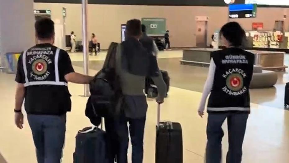 İstanbul Havalimanı’nda Büyük Operasyon: 34,4 Kilo Kokain Ele Geçirildi