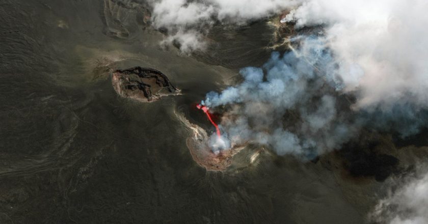 Sicilya’da kırmızı alarm: Stromboli Yanardağı Etna’dan sonra faaliyete geçti