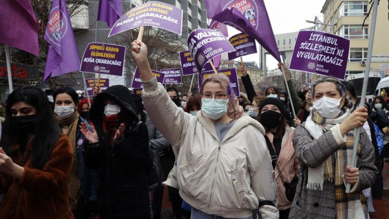 Türkiye’de son 7 yılda “şüpheli kadın ölümleri” yüzde 82 arttı.