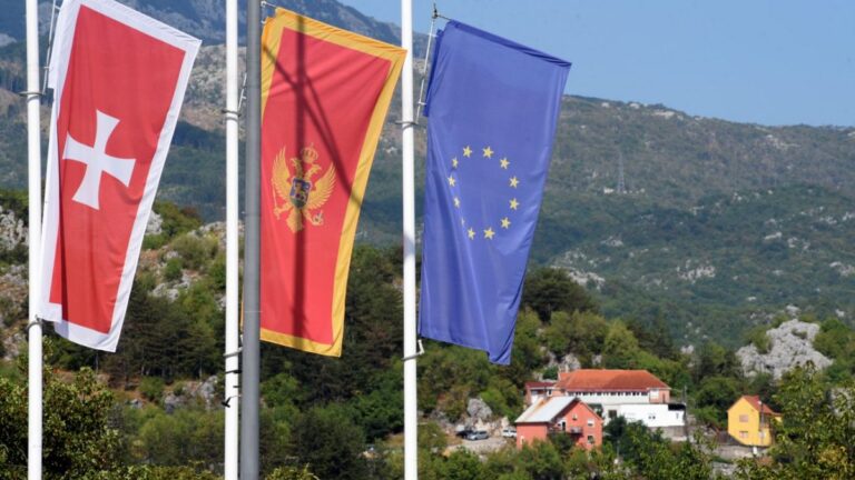 Karadağ'da silahlı saldırı: İlk bilgilere göre 7 ölü