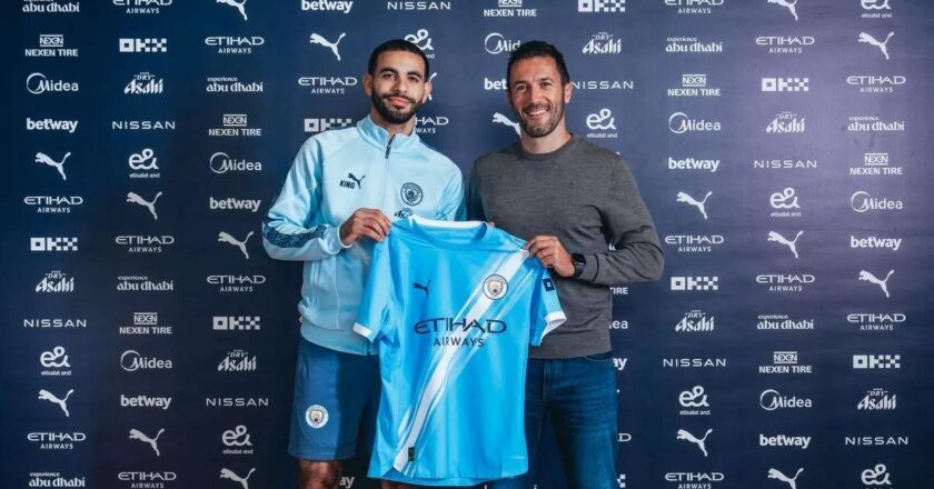 Manchester City, yeni alıcı transfer ile 5 yıllık bir sözleşme imzaladı