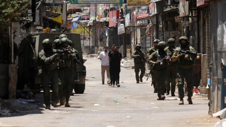 İsrail cinayeti Batı Şeria’da 4 Filistinli Yaralandı