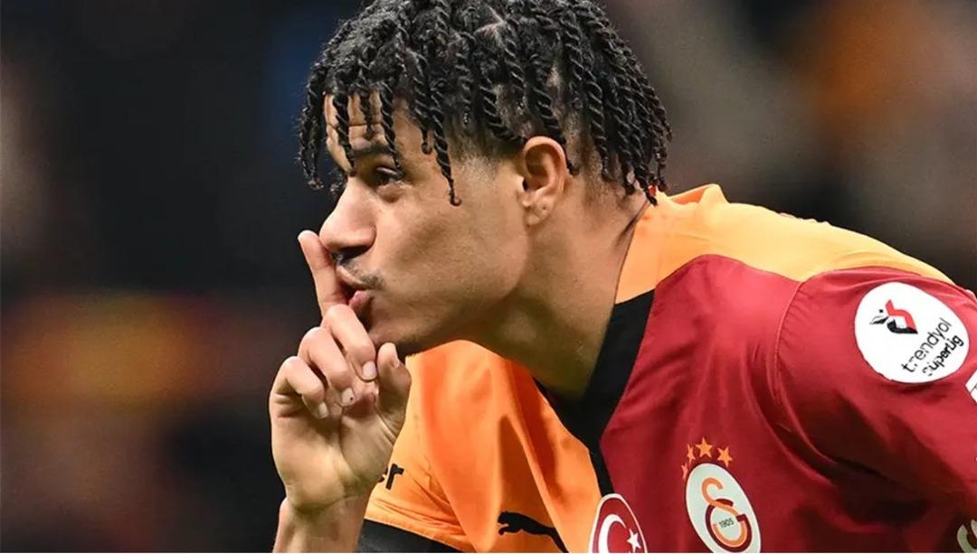 Brezilyalı Galatasaray oyuncusu Gabriel Sara, ESPN Brasil'e açıklama yaptı! Alex de Souza ve Fenerbahce gündemdeydi ... 3