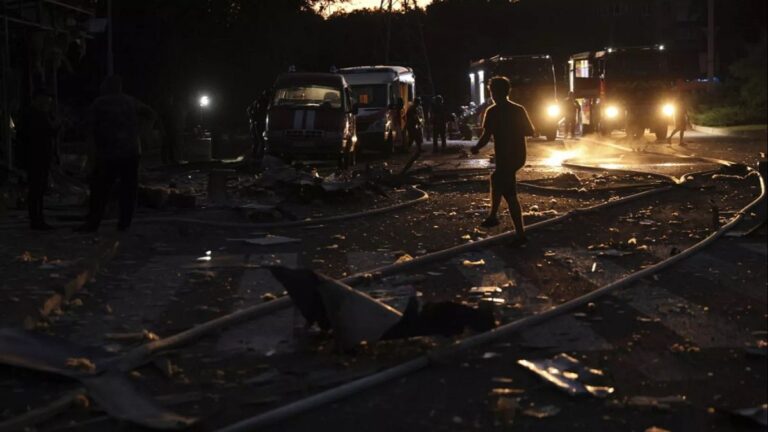 Zaporijya’daki Rusya saldırılarında en az iki kişi öldü