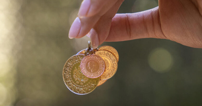 Altın fiyatları 25 Kasım’da ne durumda? Canlı gram ve çeyrek altın alış-satış fiyatları burada!