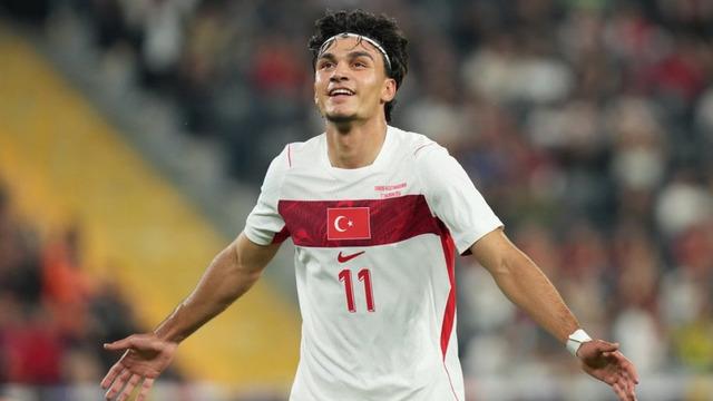 Can Uzun adım adım Galatasaray’a transfer oluyor!